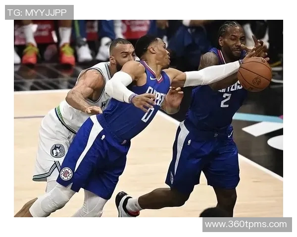 卢指导强调球队风格追求高效与智慧而非快节奏篮球