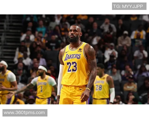 安全至上！NBA杯赛湖人弃用争议地板，恢复主场常规场地